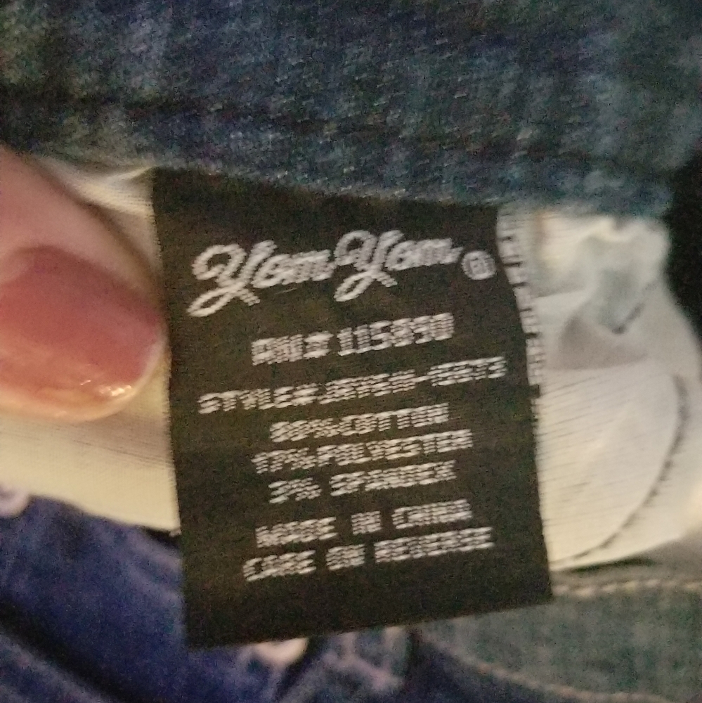 Jeans - Picture 2 of 4